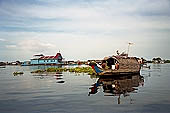 Tonle Sap - Prek Toal floating village - houseboats